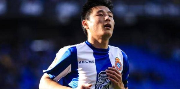 今晚海港迎喜讯，西甲中场猛将加盟，武磊力荐替代巴尔加斯