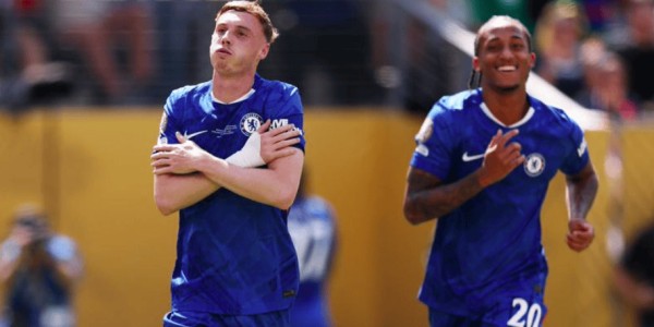 切尔西半场3-0吊打巴黎！帕尔默2球1助刷爆6大纪录 加冕历史第一人