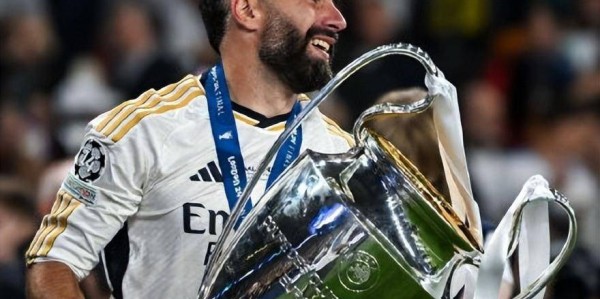 六次欧冠决赛出场有多难？改制后5人达成，C罗上榜，3人做到全胜